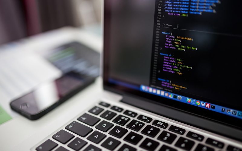 Linguagem de Programação: destaque em Python Linguagem de Programação: destaque em Python